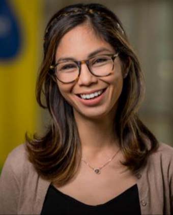 Portrait of Dr. Claire Meaders